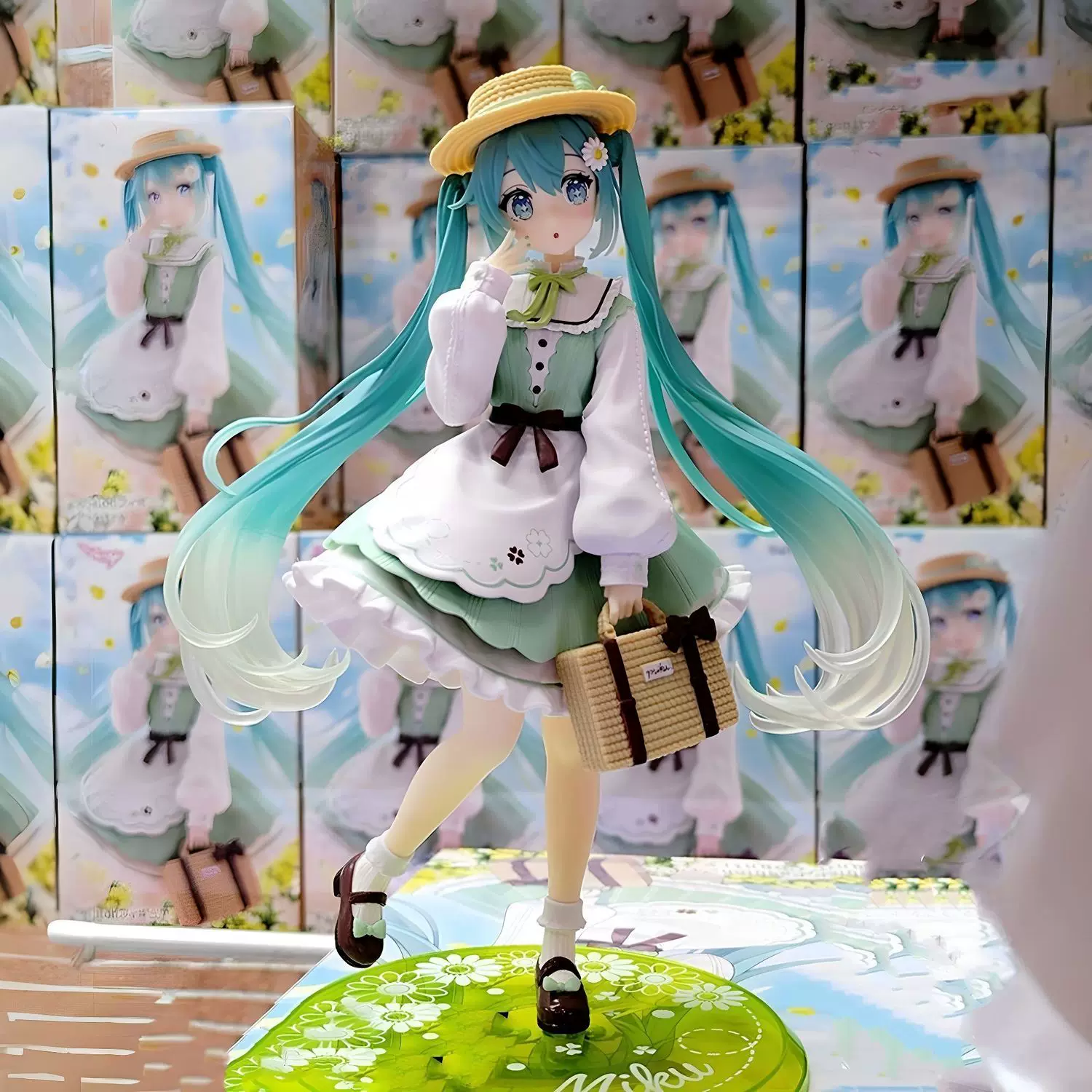 figure-miku-country.webp